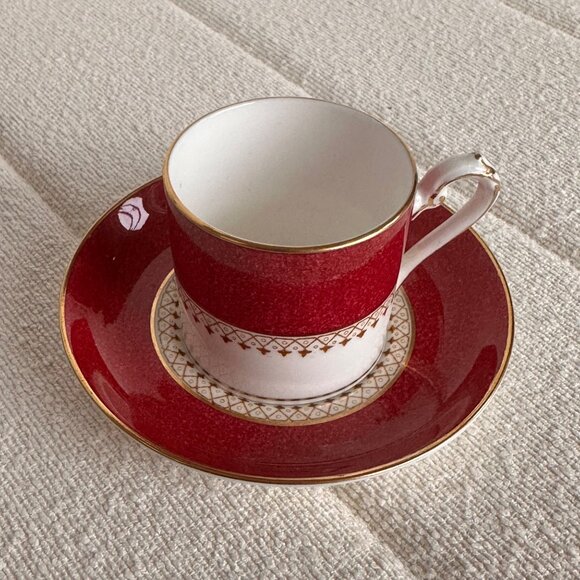 Vintage Royal Swansea Bone China Red & Gold Demitasse Cup & Saucer Set gift - Picture 4 of 8